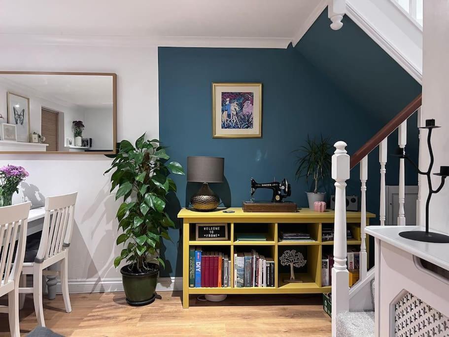 Cosy Georgian Cottage - Parking - Central Frome Exterior photo